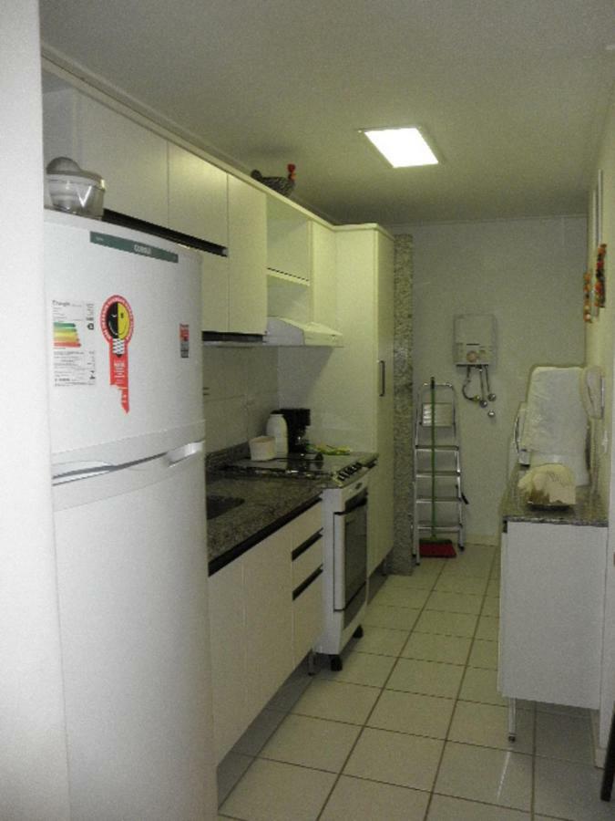 Na Beira Mar De Pajucara- Edif Neo- Apartamento Quarto E Sala- Tem Varanda - Vista Lateral Do Mar- Rua Julio Plech Filho 60 Esquina Com Avenida Doutor Antonio Gouveia - Consumo Eletrico E Pago No Ckeck-Out 1Kwh E 1,35 Reias Масейо Экстерьер фото