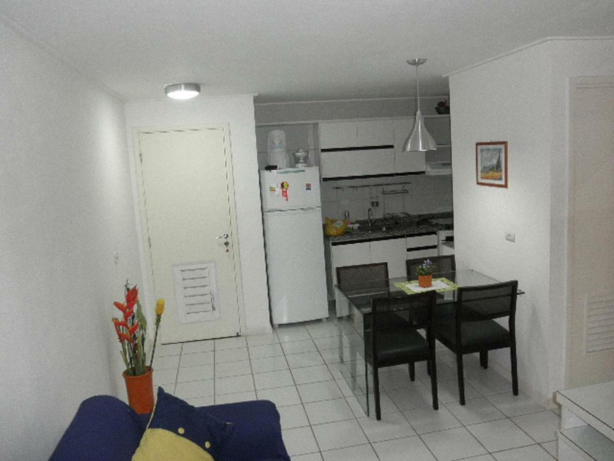 Na Beira Mar De Pajucara- Edif Neo- Apartamento Quarto E Sala- Tem Varanda - Vista Lateral Do Mar- Rua Julio Plech Filho 60 Esquina Com Avenida Doutor Antonio Gouveia - Consumo Eletrico E Pago No Ckeck-Out 1Kwh E 1,35 Reias Масейо Экстерьер фото
